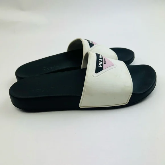 Prada: Black & White Rubber Flat Sandals Size: 8.5US - 38.5EU - Picture 2 of 7